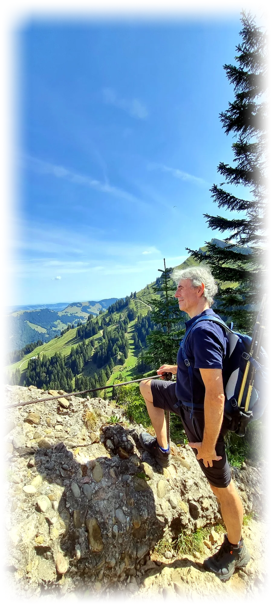 hiker_web